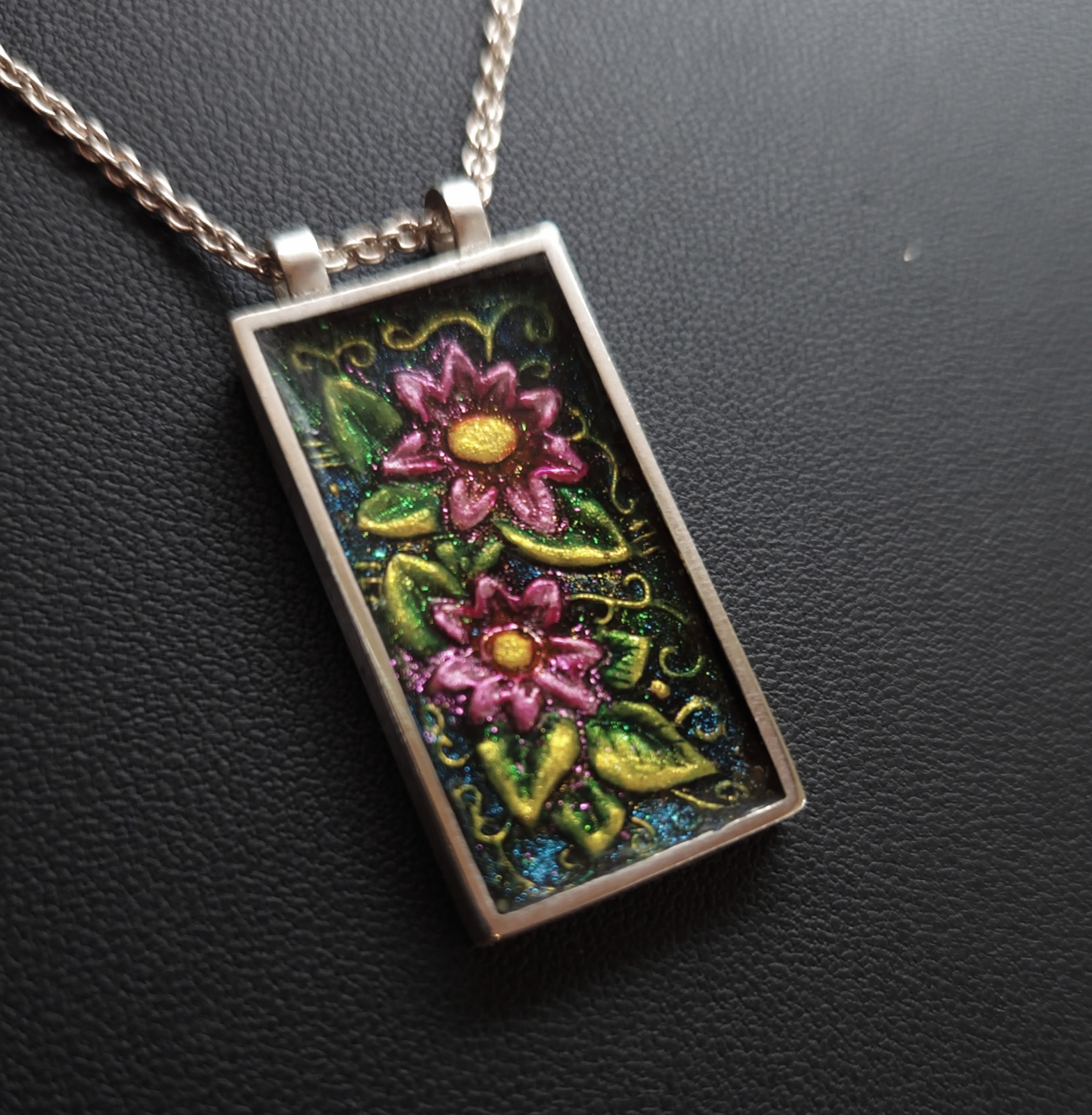Secret Garden Magenta, sterling silver