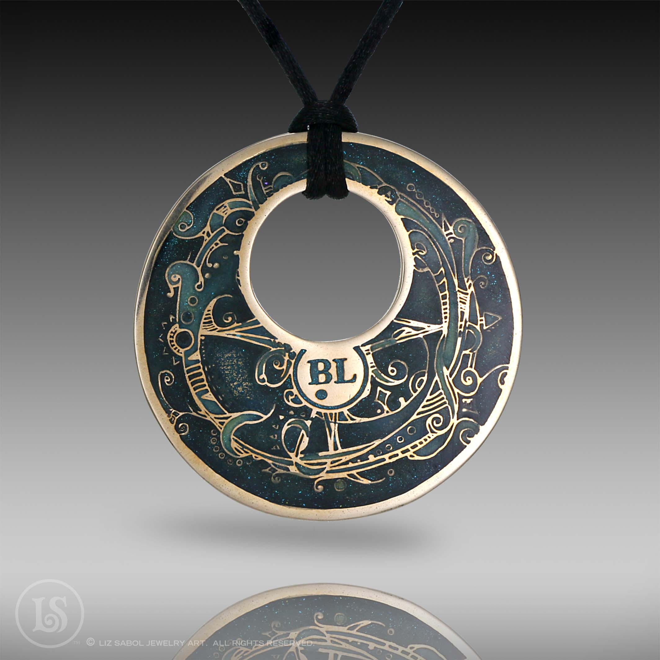 Compass Pendant, Bronze
